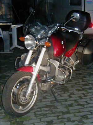 BMW_R1100R-3.JPG