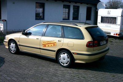 Volvo_V40-6.JPG